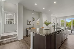 11761 SW Valencia Ln, Wilsonville, OR 97070 - Photo 19