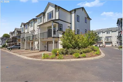 11761 SW Valencia Ln, Wilsonville, OR 97070 - Photo 3