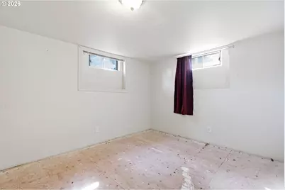 215 NE 167th Pl, Portland, OR 97230 - Photo 25