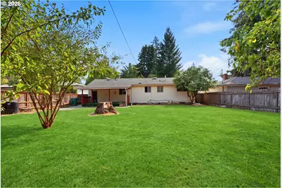 215 NE 167th Pl, Portland, OR 97230 - Photo 31