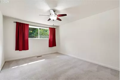 215 NE 167th Pl, Portland, OR 97230 - Photo 15