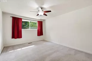 215 NE 167th Pl, Portland, OR 97230 - Photo 15