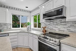 18283 SW Fallatin Ct, Beaverton, OR 97007 - Photo 13