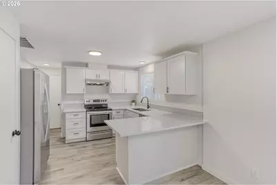 12533 SE Woodward St, Portland, OR 97236 - Photo 7