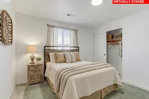 12533 SE Woodward St, Portland, OR 97236 - Photo 23