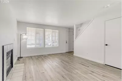 12533 SE Woodward St, Portland, OR 97236 - Photo 3