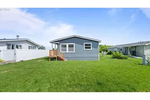 626 NW 4th Ave, Milton-Freewater, OR 97862 - Photo 3