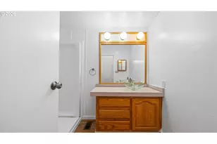 626 NW 4th Ave, Milton-Freewater, OR 97862 - Photo 13
