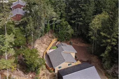 2143 Ash St, North Bend, OR 97459 - Photo 39