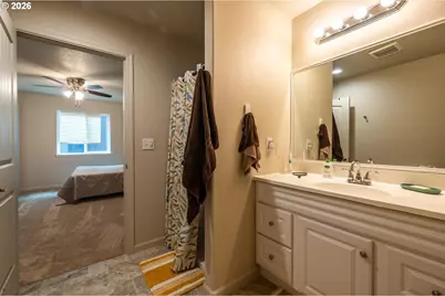 2143 Ash St, North Bend, OR 97459 - Photo 21