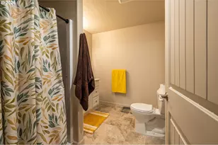 2143 Ash St, North Bend, OR 97459 - Photo 19