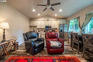 2143 Ash St, North Bend, OR 97459 - Photo 7