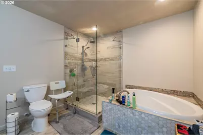 2143 Ash St, North Bend, OR 97459 - Photo 27