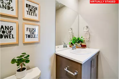 876 Sifuentez Ct, Woodburn, OR 97071 - Photo 27