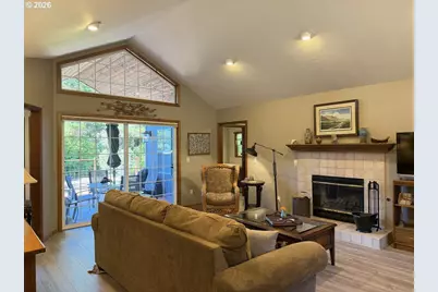 4933 Cloudcroft Ln, Florence, OR 97439 - Photo 13