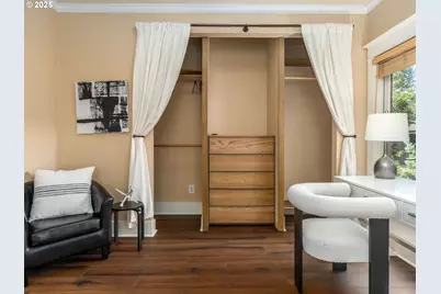 2137 NW Everett St #B, Portland, OR 97210 - Photo 21