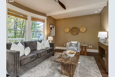 2137 NW Everett St #B, Portland, OR 97210 - Photo 15