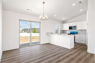 208 Tiber St, Boardman, OR 97818 - Photo 13