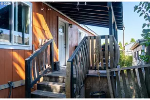 300 S Everest Rd, Newberg, OR 97132 - Photo 23