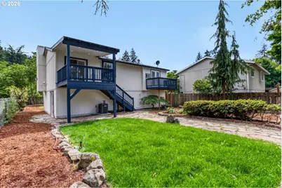 14539 SE Center St, Portland, OR 97236 - Photo 25