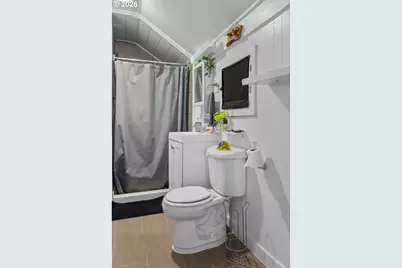 203 NE Second St, Oakland, OR 97462 - Photo 21