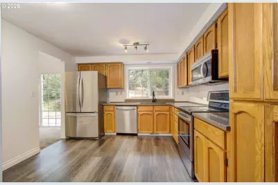 21618 NE 147th St, Brush Prairie, WA 98606 - Photo 13
