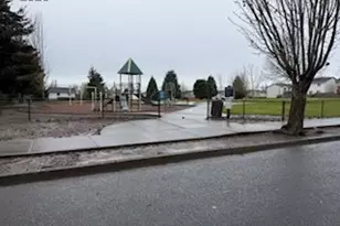 1116 W 30th St, Vancouver, WA 98660 - Photo 15