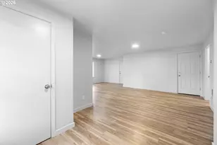 1116 W 30th St, Vancouver, WA 98660 - Photo 3