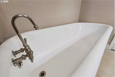 93646 Mallard Ln, North Bend, OR 97459 - Photo 39