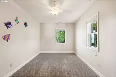 93646 Mallard Ln, North Bend, OR 97459 - Photo 41