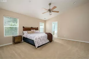 10636 SW 43rd Ave, Portland, OR 97219 - Photo 21