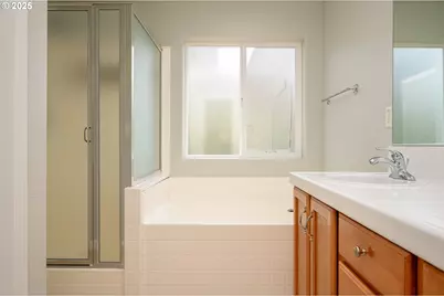 10636 SW 43rd Ave, Portland, OR 97219 - Photo 27