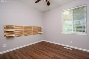 10636 SW 43rd Ave, Portland, OR 97219 - Photo 39