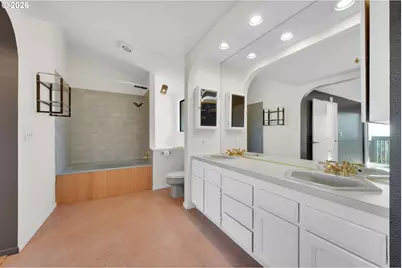 952 Summit Blvd, Springfield, OR 97477 - Photo 17