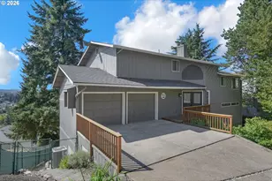 952 Summit Blvd, Springfield, OR 97477 - Photo 13