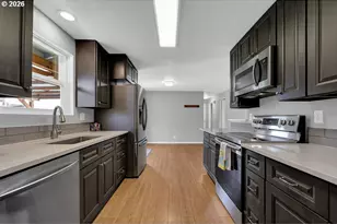 1027 Longridge Dr, Springfield, OR 97478 - Photo 17