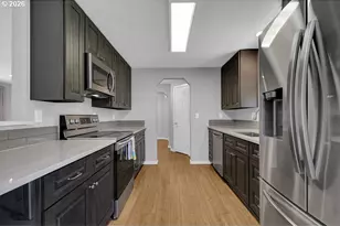 1027 Longridge Dr, Springfield, OR 97478 - Photo 15