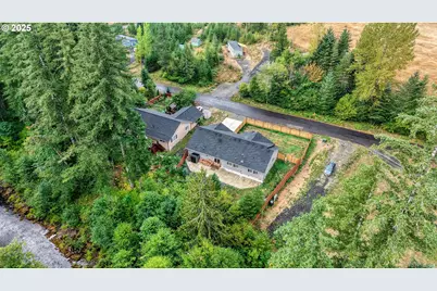 202 Edgewater Dr, Carson, WA 98610 - Photo 39