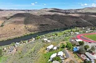 400 Lincoln Ave, Maupin, OR 97037 - Photo 47