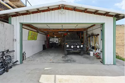 400 Lincoln Ave, Maupin, OR 97037 - Photo 39