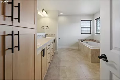 326 NE 77th Ave, Hillsboro, OR 97124 - Photo 17