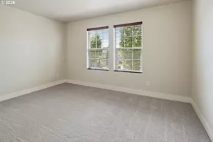 326 NE 77th Ave, Hillsboro, OR 97124 - Photo 25