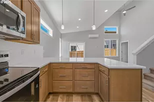 1355 2nd St, Columbia City, OR 97018 - Photo 17