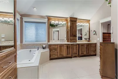 19200 SW 46th Ave, Tualatin, OR 97062 - Photo 25