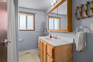 3251 SE 179th Ave, Portland, OR 97236 - Photo 27