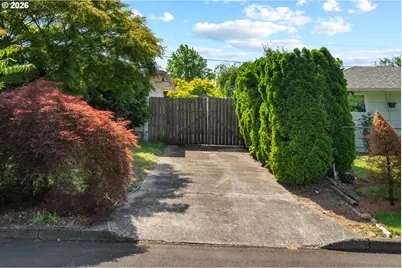 3251 SE 179th Ave, Portland, OR 97236 - Photo 29