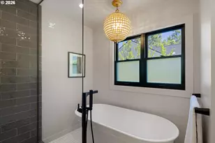 2105 Fairmount Blvd, Eugene, OR 97403 - Photo 25