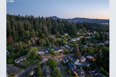 2105 Fairmount Blvd, Eugene, OR 97403 - Photo 47