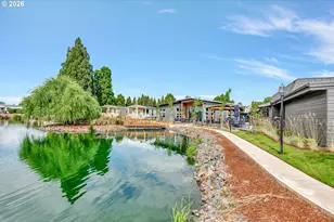 1800 Lakewood Ct, Eugene, OR 97402 - Photo 3