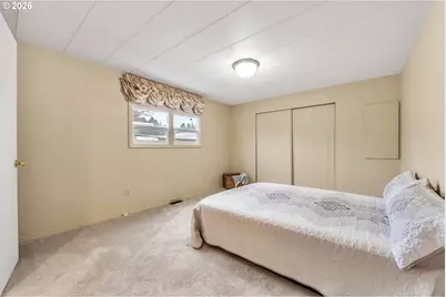 1800 Lakewood Ct #24, Eugene, OR 97402 - Photo 17